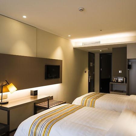 Home Inn Plus Shanghai New International Expo Center Yushan Road Yuanshen Sports Luaran gambar
