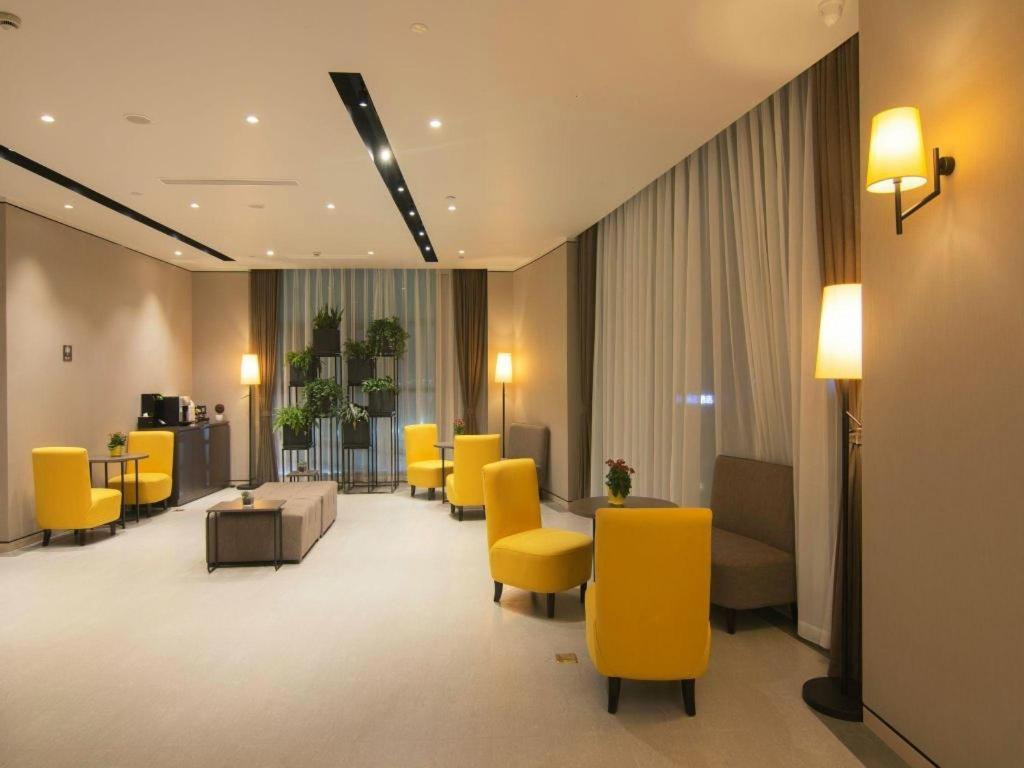 Home Inn Plus Shanghai New International Expo Center Yushan Road Yuanshen Sports Luaran gambar